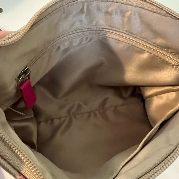 Coach Signature Crossbody Bag - Picture 11 of 15